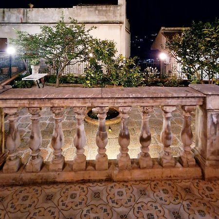 Donna Rosa - Your Home In تاورمينا المظهر الخارجي الصورة