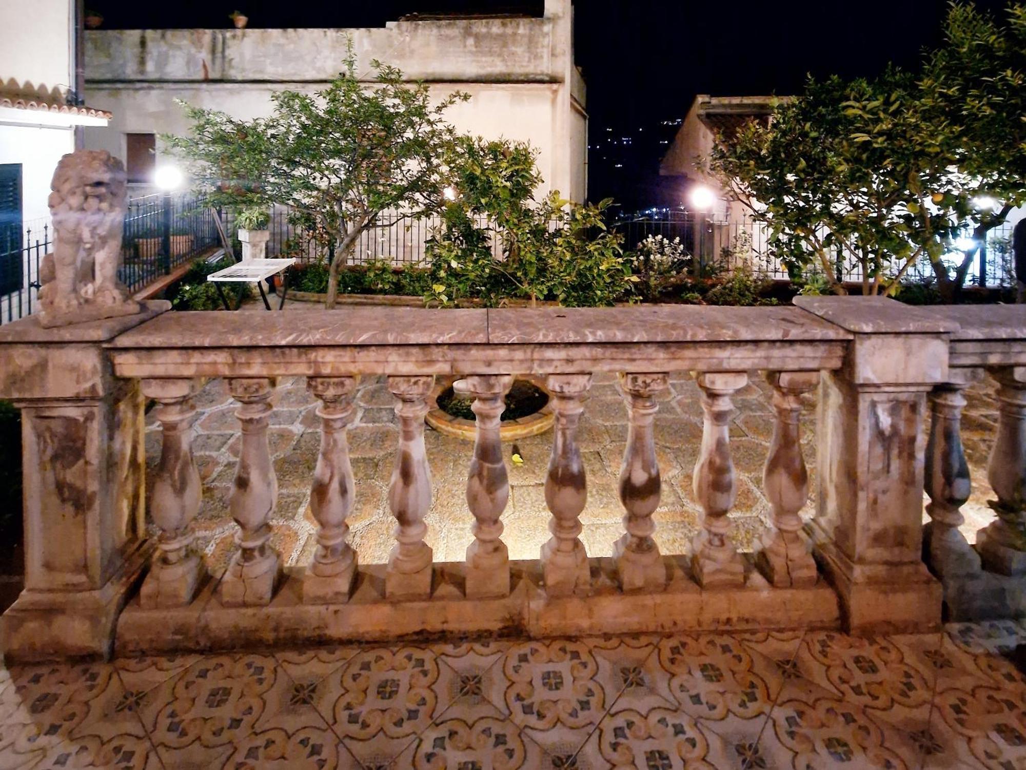 Donna Rosa - Your Home In تاورمينا المظهر الخارجي الصورة