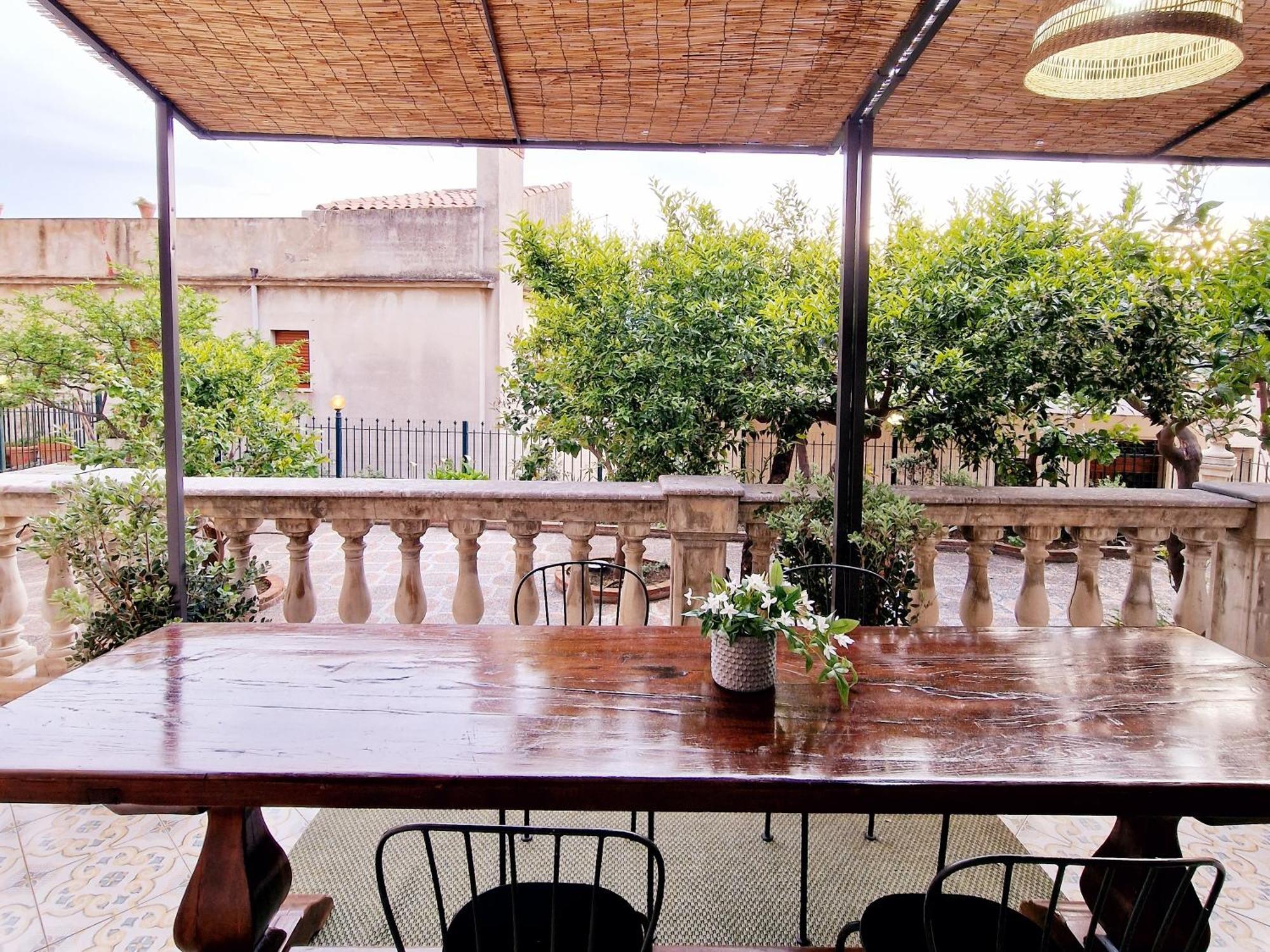 Donna Rosa - Your Home In تاورمينا المظهر الخارجي الصورة