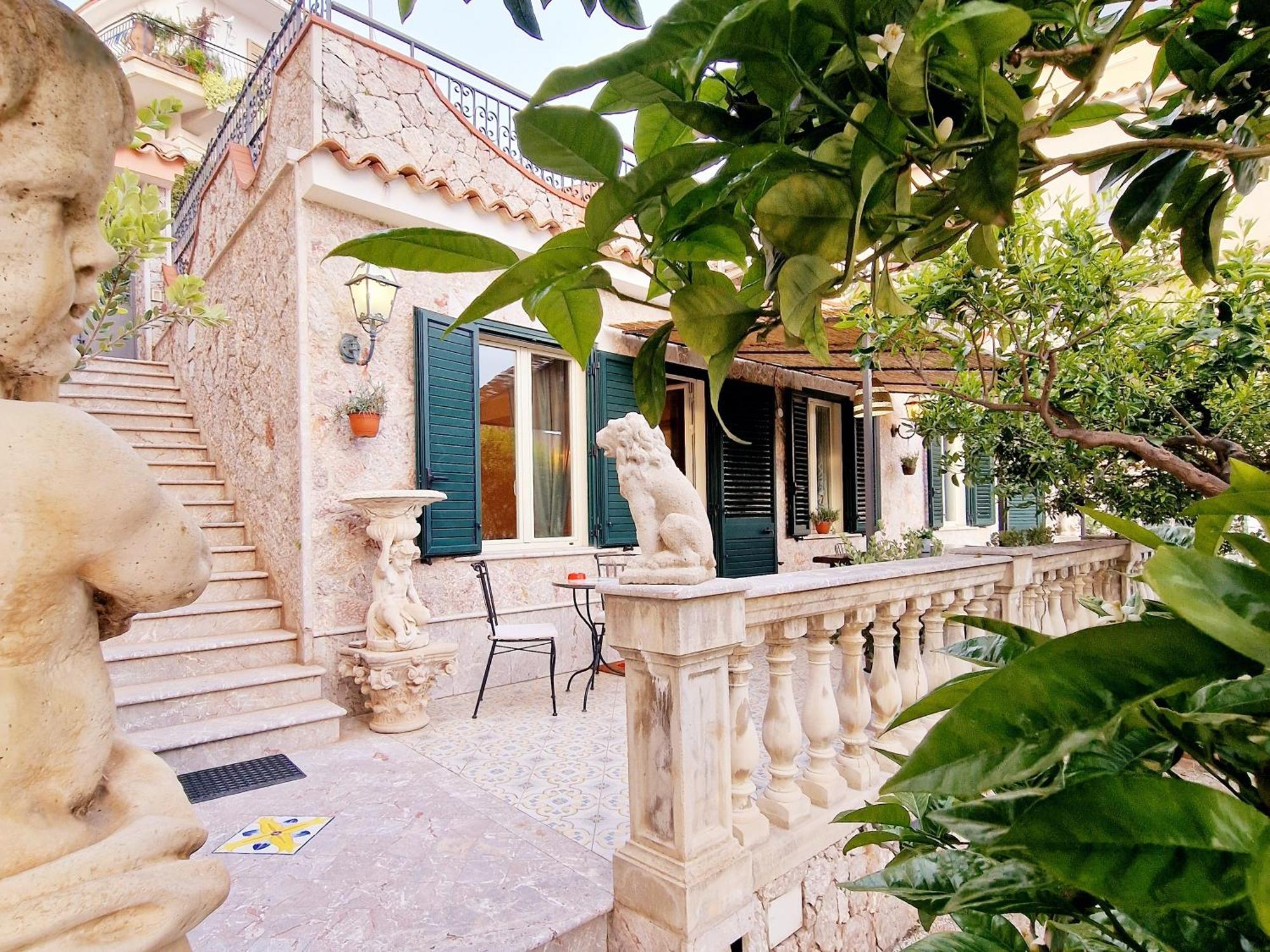 Donna Rosa - Your Home In تاورمينا المظهر الخارجي الصورة