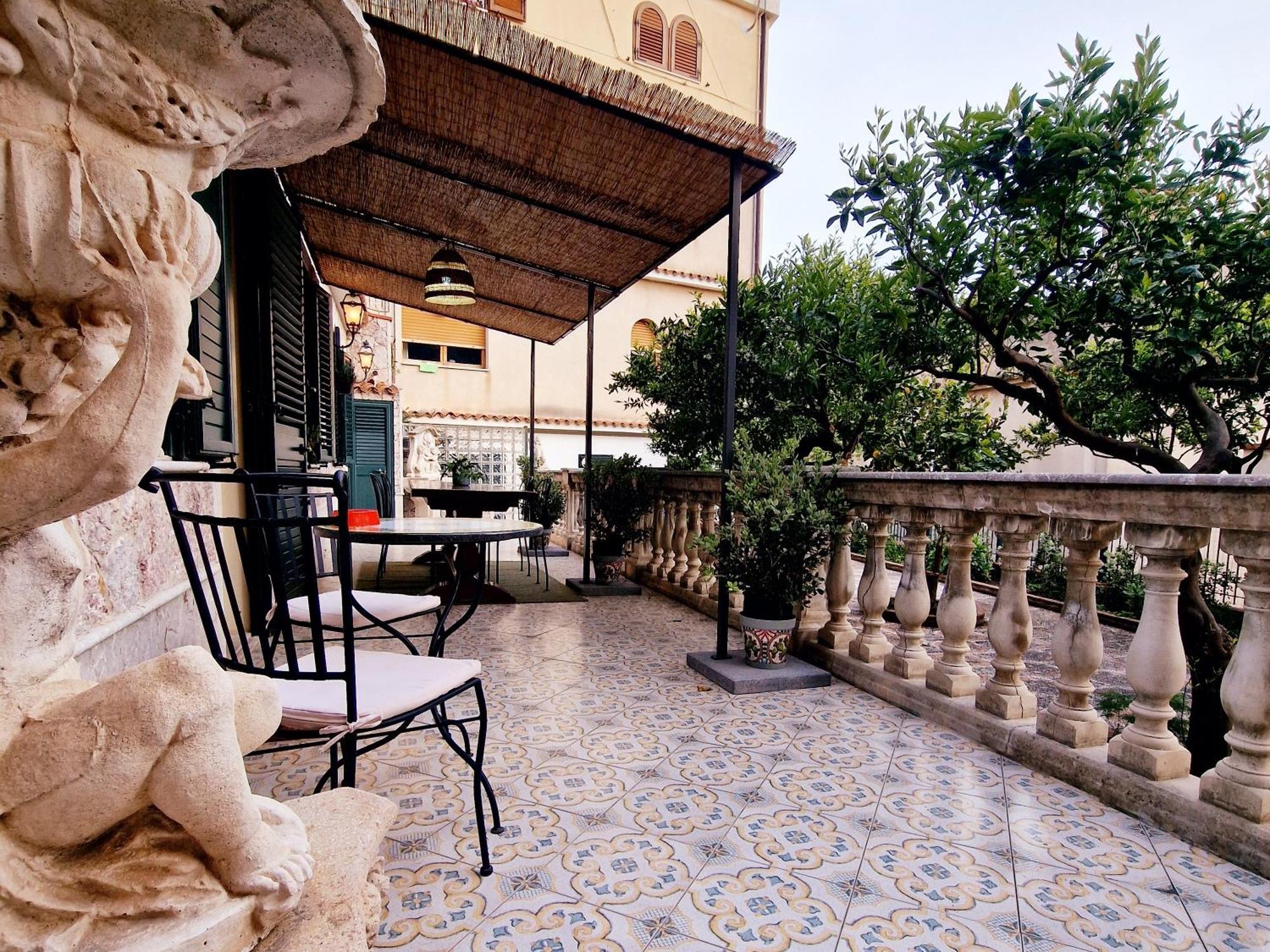 Donna Rosa - Your Home In تاورمينا المظهر الخارجي الصورة